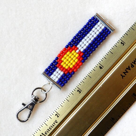 Colorado state flag bead keychain/bag charm, handmade - Picture 5 of 5
